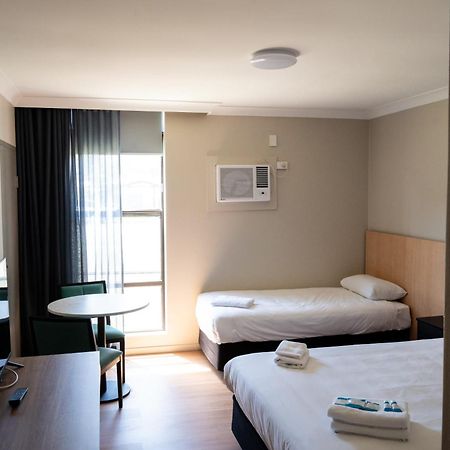 El Toro Motel Warwick Farm Zewnętrze zdjęcie