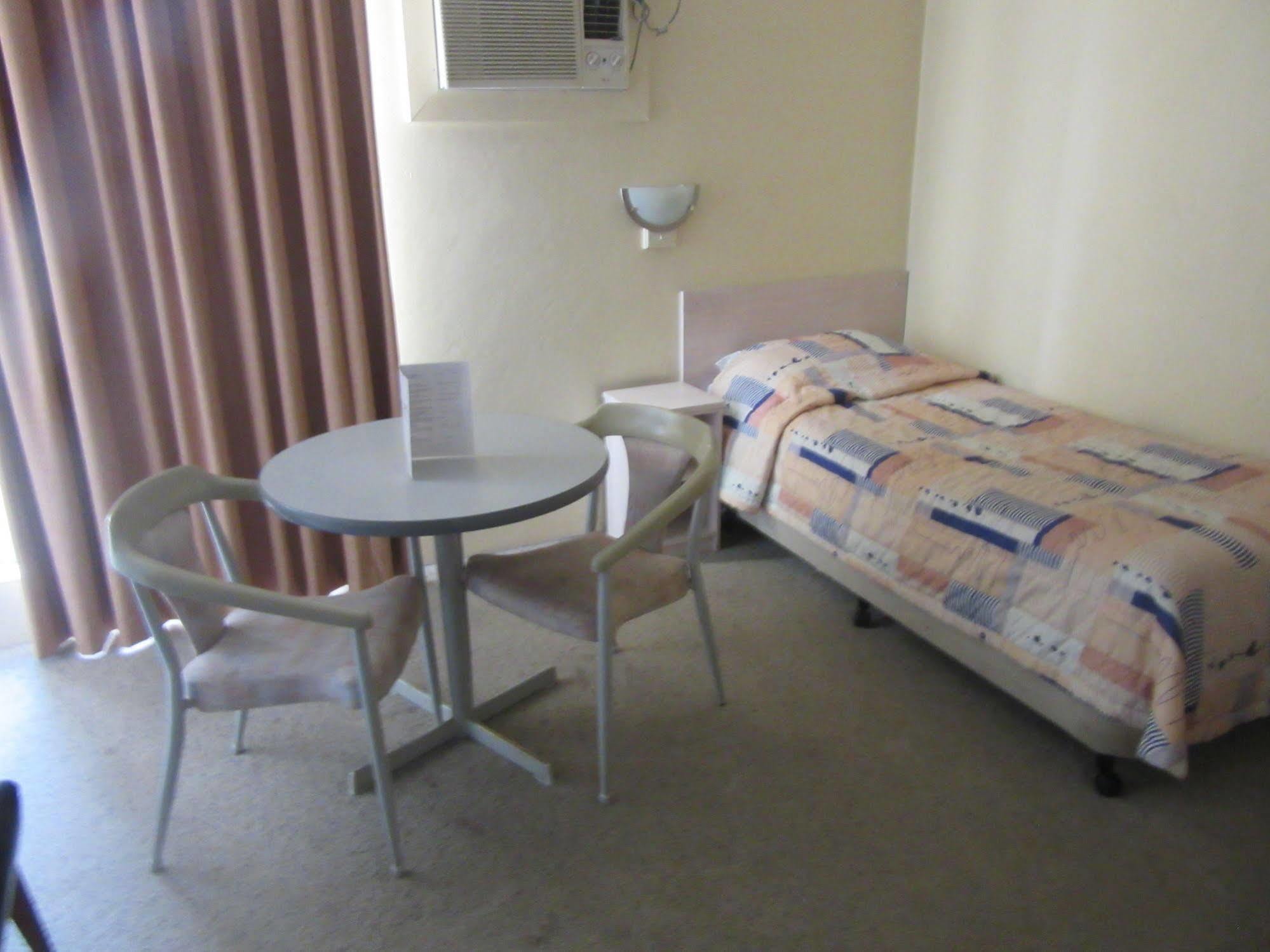 El Toro Motel Warwick Farm Zewnętrze zdjęcie